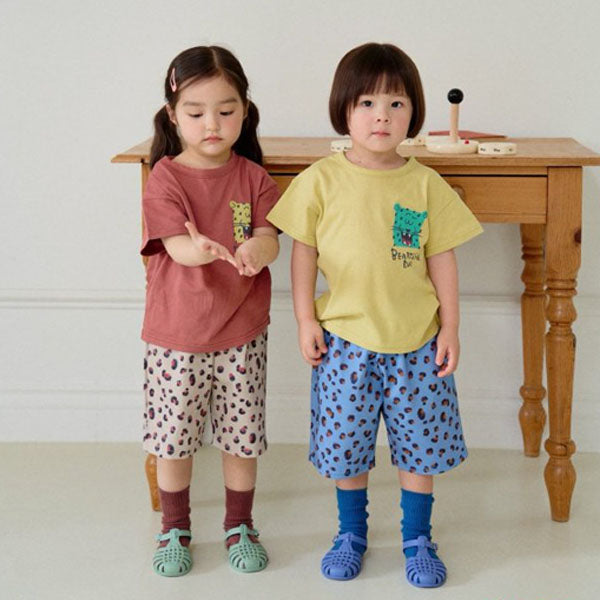 Cheetah Top & Bottom Set Korean toddler set in green made in Korea