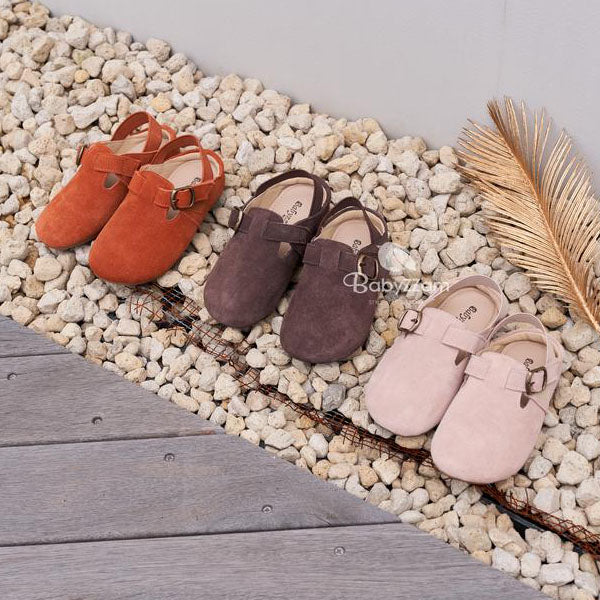 Y926 Coco Slippers Korean infant shoes in brown made in Korea