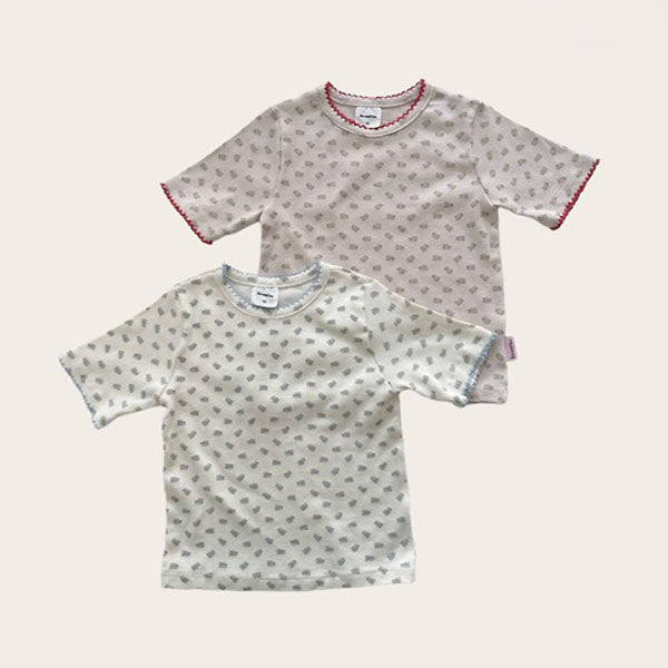 Floral Tee Korean infant t-shirt in cream made in Korea