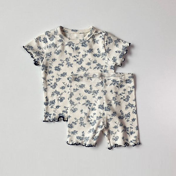 Flower Short Sleeve Set-Up Korean infant set in ivory made in Korea