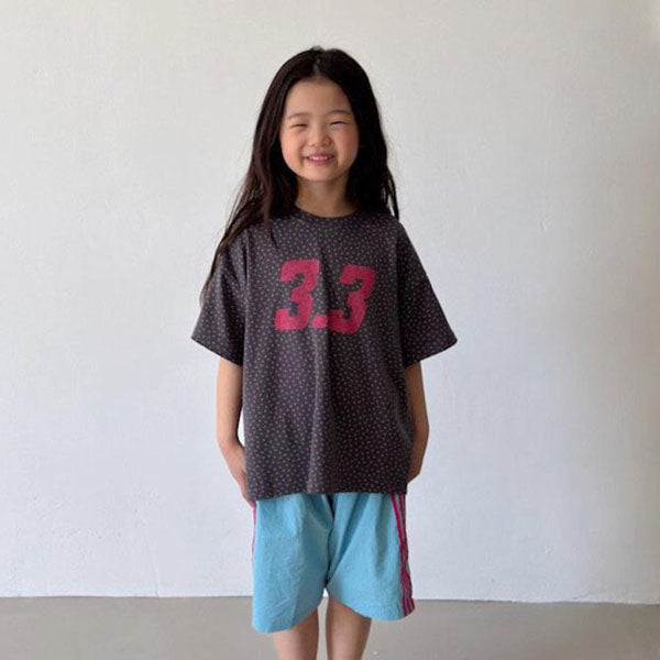 Star 33 Tee Korean toddler t-shirt in light gray made in Korea