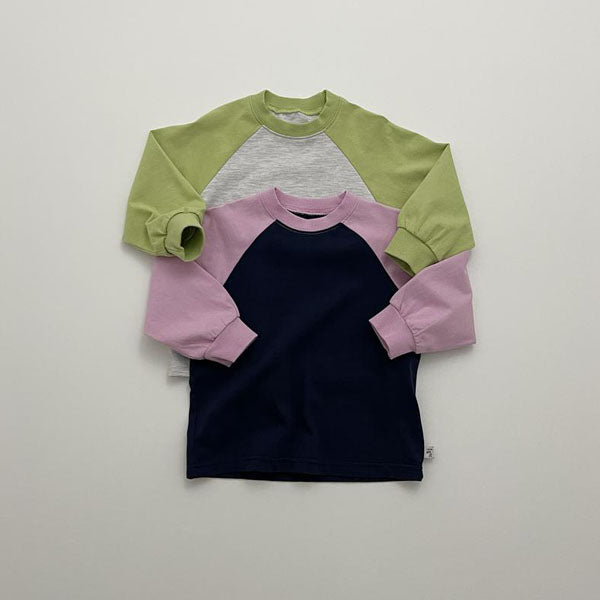 Steady Raglan Tee Korean toddler t-shirt in olive made in Korea