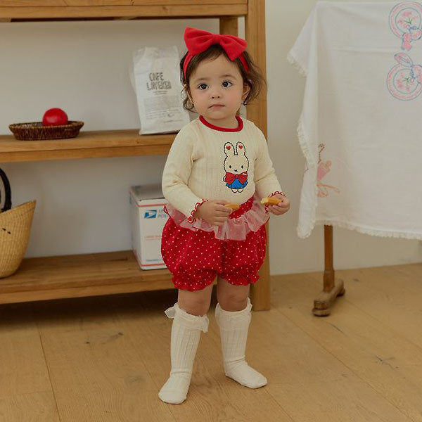 Bebe Bloomers Top & Bottom Set Korean infant set in black(pants color) made in Korea