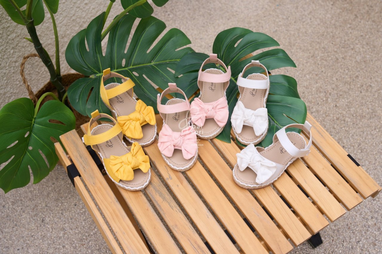 BB425 Doubly Sandals Korean toddler shoes in white made in Korea