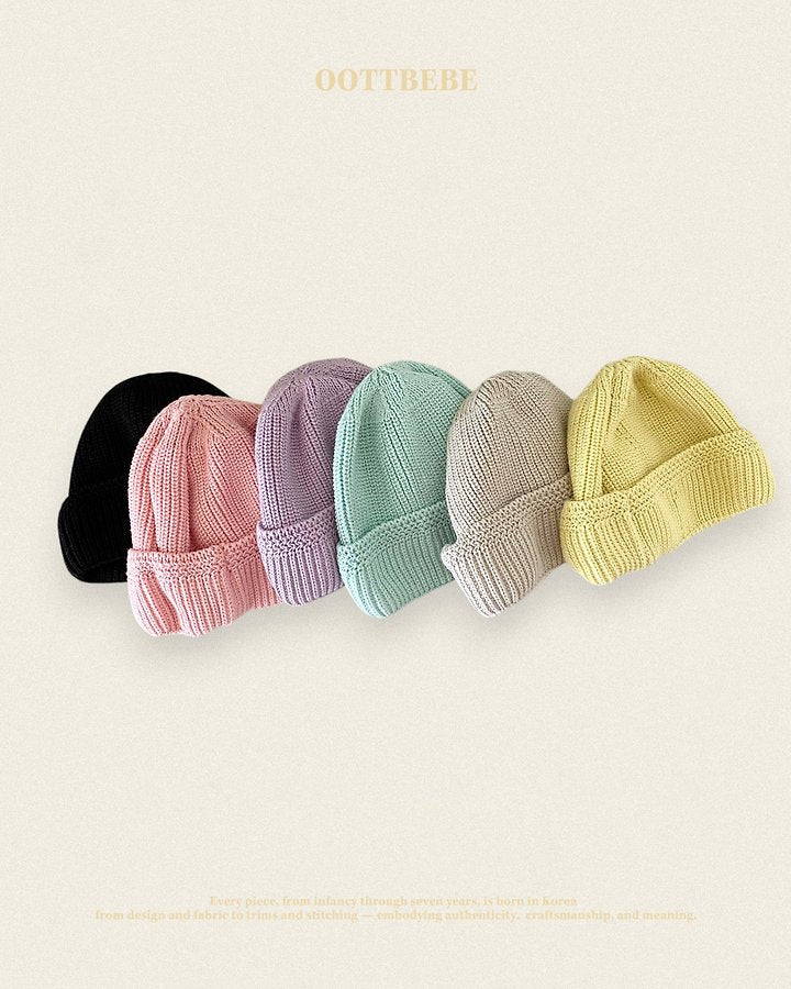 Spring Baby Beanie Korean infant accessory in black made in Korea
