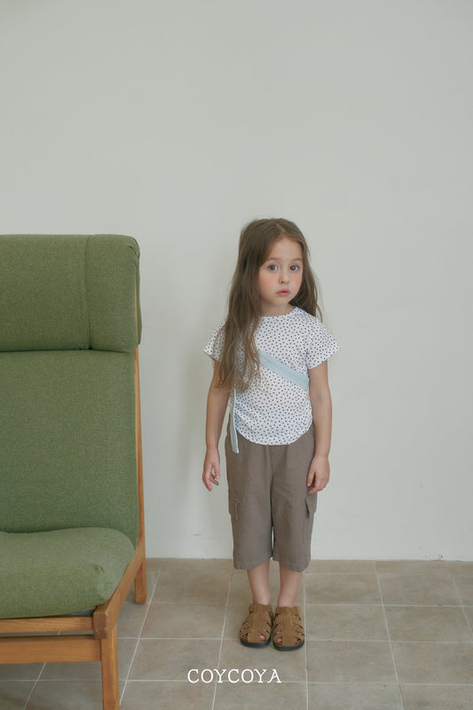 Gen Z 3/4-Length Cargo Pants Korean toddler cargos in brown made in Korea