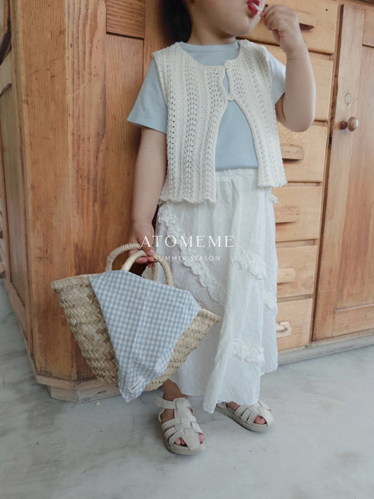 Olive Tee Korean toddler t-shirt in ivory made in Korea