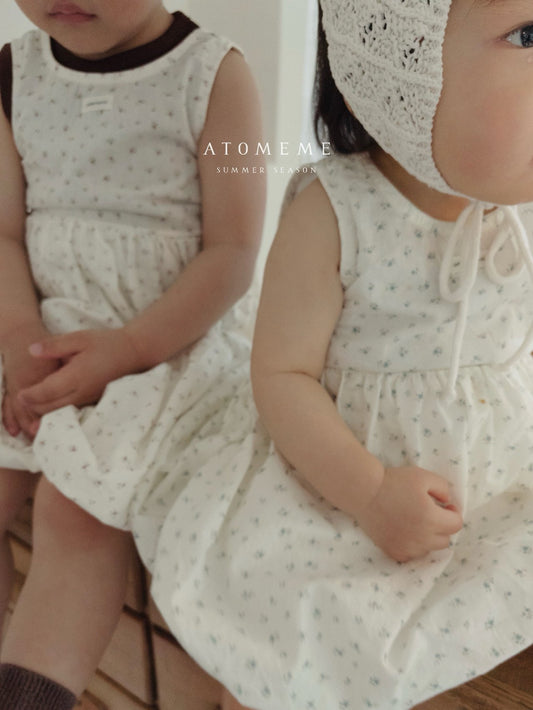 Chloe Dress Korean toddler dress in blue floral made in Korea