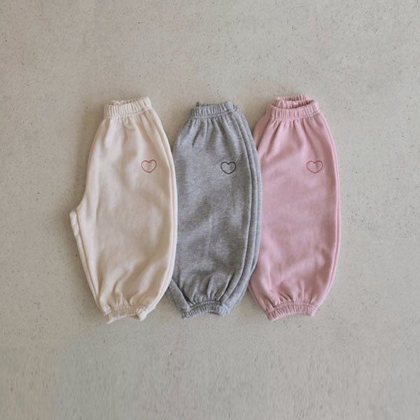 Heart Embroidered Jogger Pants Korean infant pants in cream made in Korea
