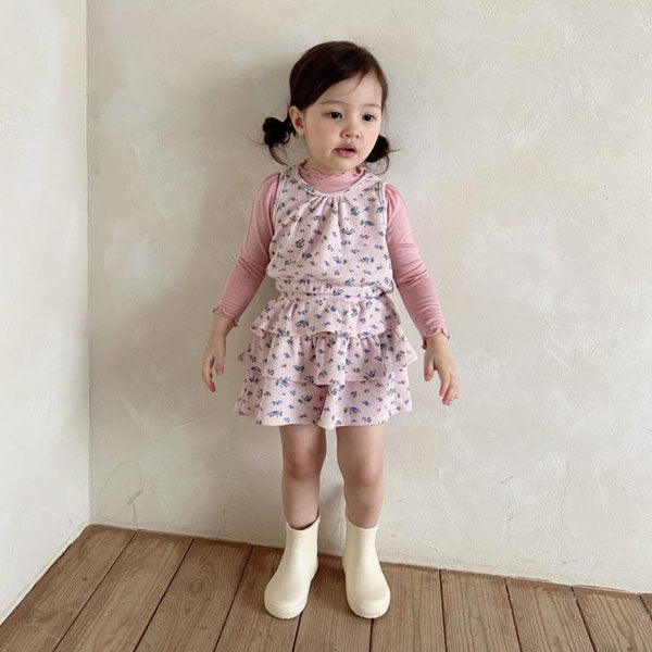 Berry Waffle Vest Korean toddler jacket in ivory made in Korea
