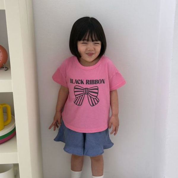 Black Ribbon Tee Korean toddler t-shirt in pink made in Korea