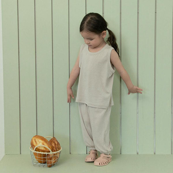 Boxy Tank Top Set Korean toddler set in beige made in Korea