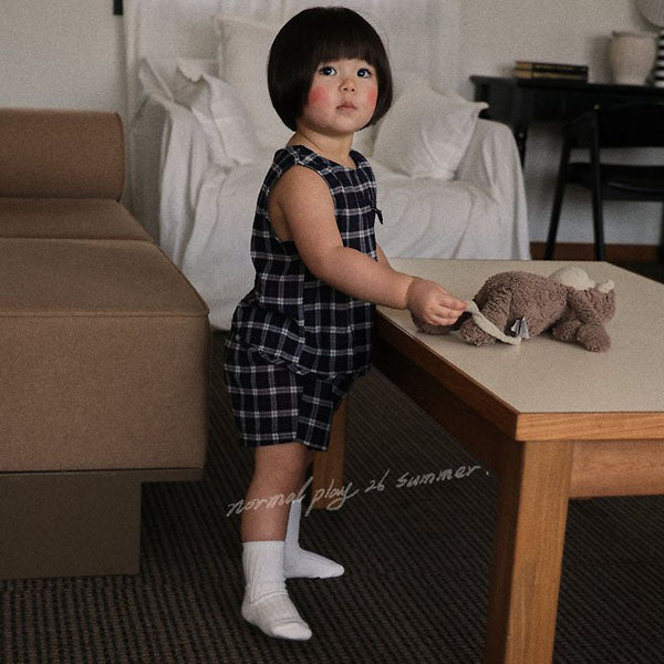 Leaf Shorts Korean infant shorts in navy made in Korea