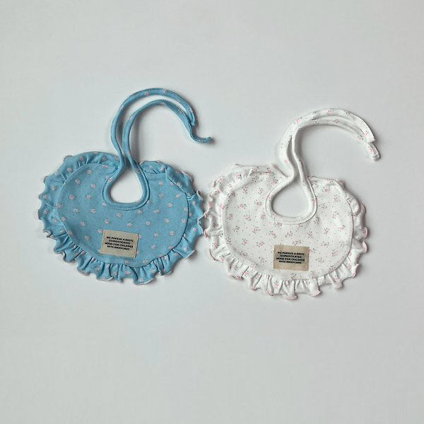 Brandy Bib Korean infant accessory in ivory made in Korea