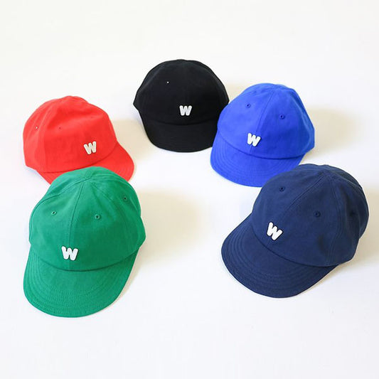 Mini Logo Cap Korean kids accessory in red made in Korea