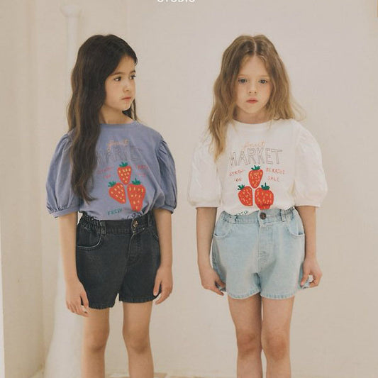 Berries Tee Korean toddler t-shirt in white made in Korea