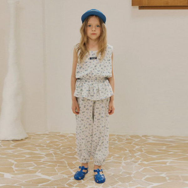 Ocean Ruffle Pants Korean toddler pants in light heather made in Korea