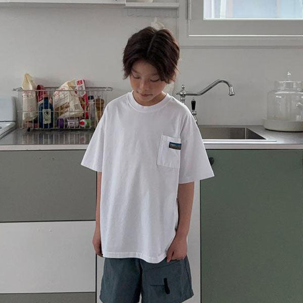 Pocket Short Sleeve Tee Korean toddler t-shirt in white made in Korea