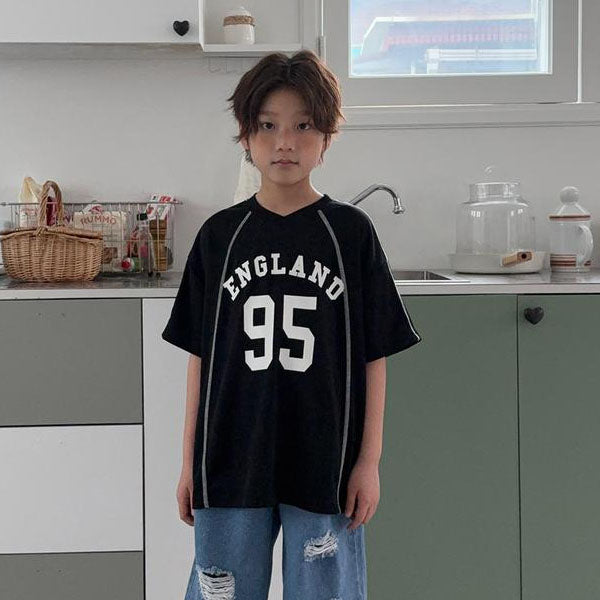 England V-Neck Short Sleeve Tee Korean toddler t-shirt in white made in Korea