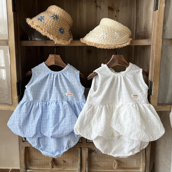 Balloon Bodysuit Korean infant bodysuit in ivory made in Korea