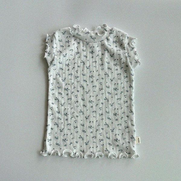 Camellia Tee Korean infant t-shirt in flower made in Korea