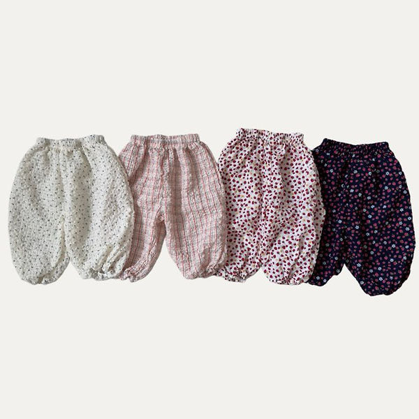 B Summer Balloon-Fit Pants Korean infant pants in ditsy floral made in Korea