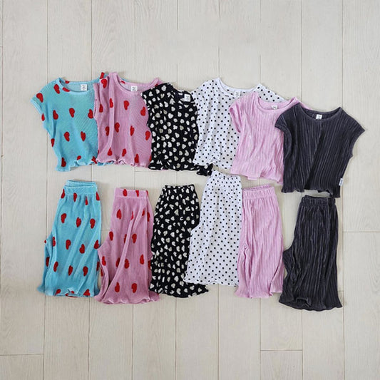 Pleated Set Korean toddler set in pink made in Korea