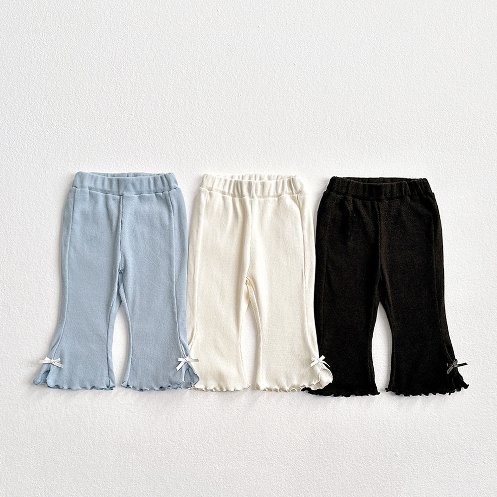 Ribbon Slit Lettuce-Edge 3/4-Length Pants Korean toddler pants in black made in Korea