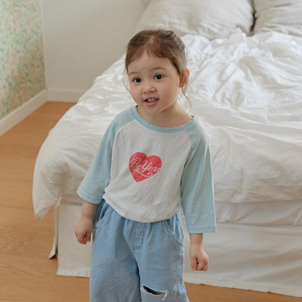 Heart 3/4-Length Tee Korean toddler t-shirt in ivory-sky blue made in Korea