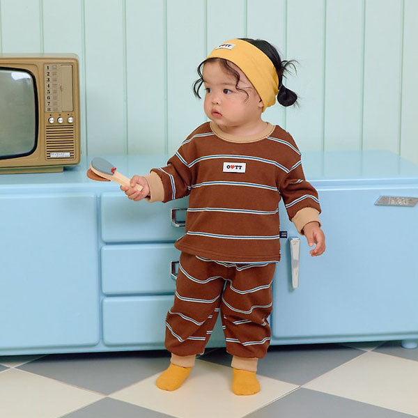 Rookie Stripe Top & Bottom Set Korean infant set in brown made in Korea
