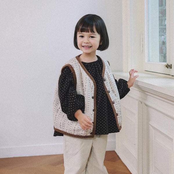 Geurim Quilted Vest Korean infant jacket in cream made in Korea