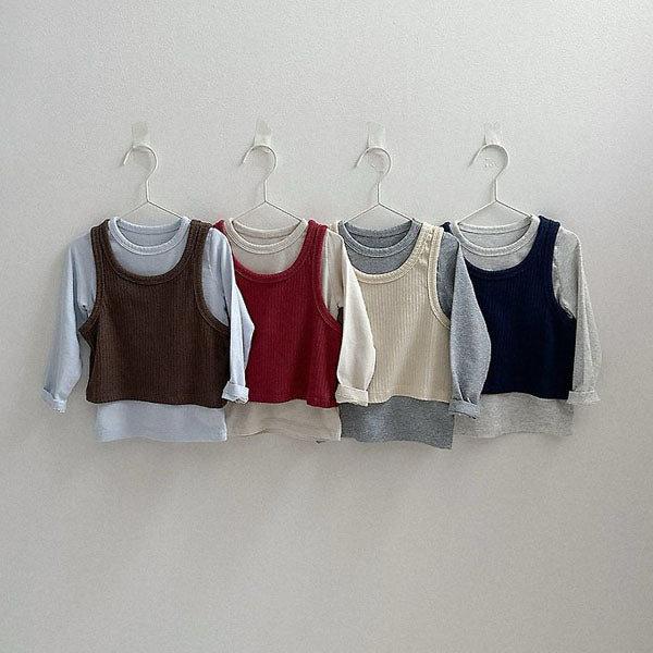 Mare Layered Set Korean toddler set in cream(t-shirt color) made in Korea
