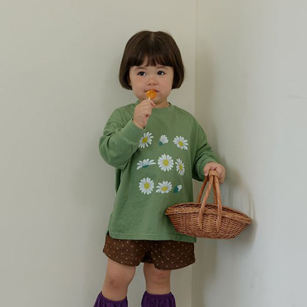 Daisy Longline Tee Korean toddler t-shirt in cream made in Korea