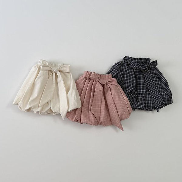Balloon Pumpkin Skirt Korean toddler skirt in solid ivory made in Korea