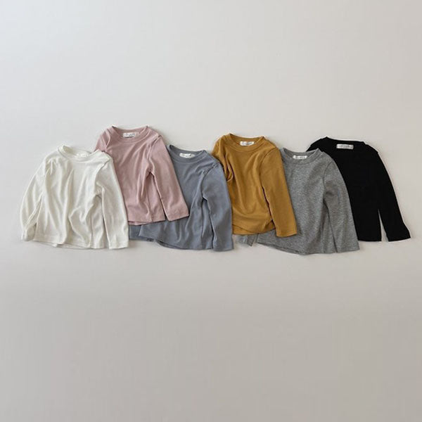 Mochi Basic Tee Korean toddler t-shirt in ivory made in Korea