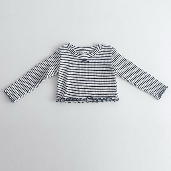 26 Lover Cropped Tee Korean infant t-shirt in ivory made in Korea