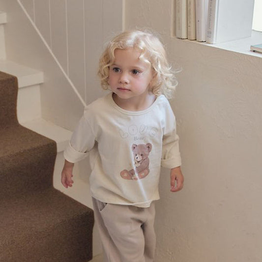 Love Bear Tee Korean infant t-shirt in light beige made in Korea